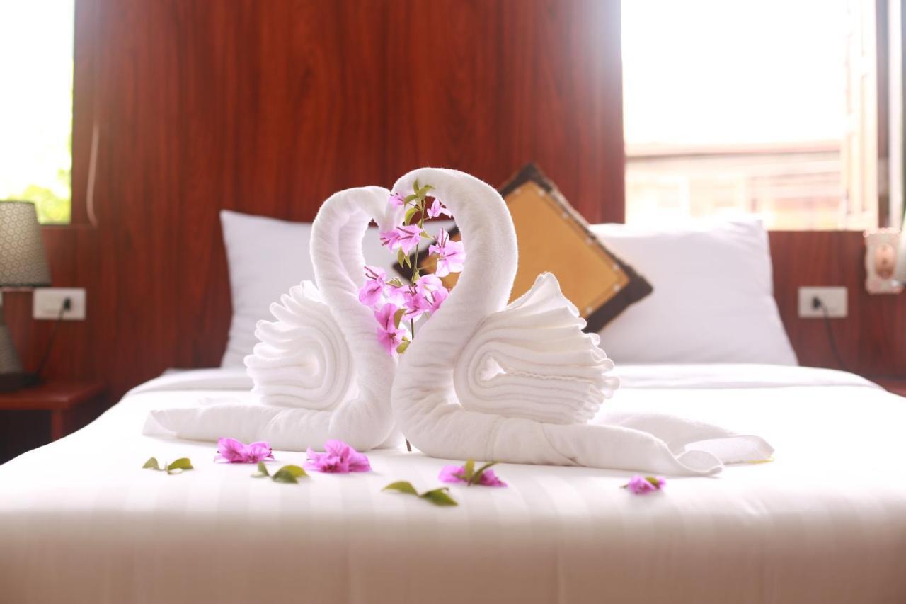 Vang Vieng Victory Hotel Exterior photo